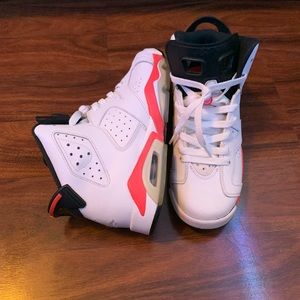 Jordan 6 white infared size 6